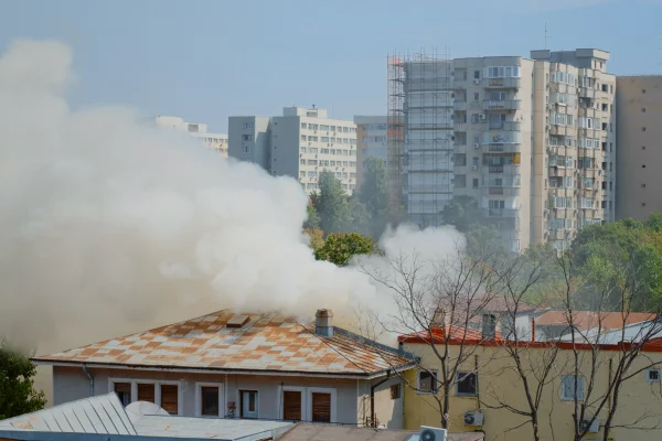 view-of-firefighters-using-water-to-extinguish-fir-2026-01-08-02-35-29-utc